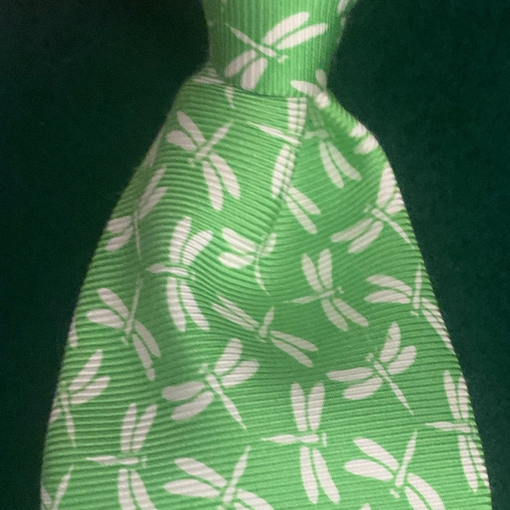 LILY PULITZER All Silk Dragonfly Tie - Picture 2 of 5